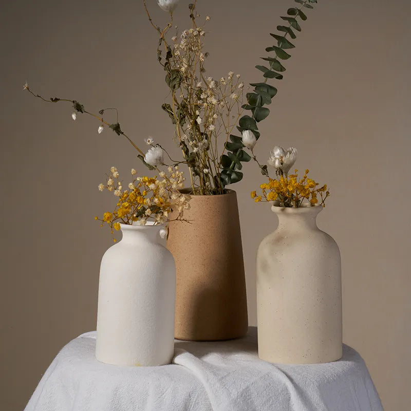 Simple Ceramic Dining Table Vase